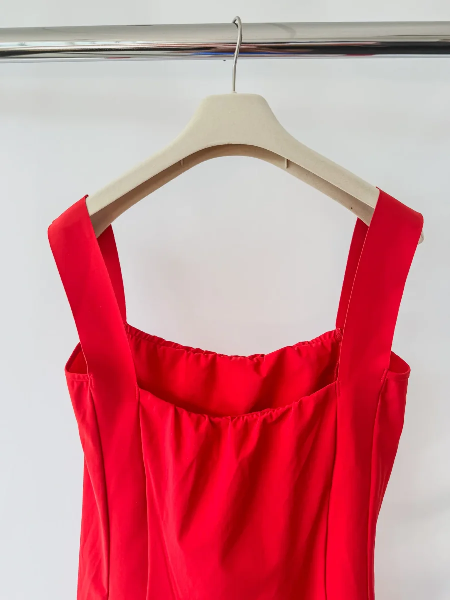 Pain De Sucre Red Beach Dress in Lova - Imagen 6