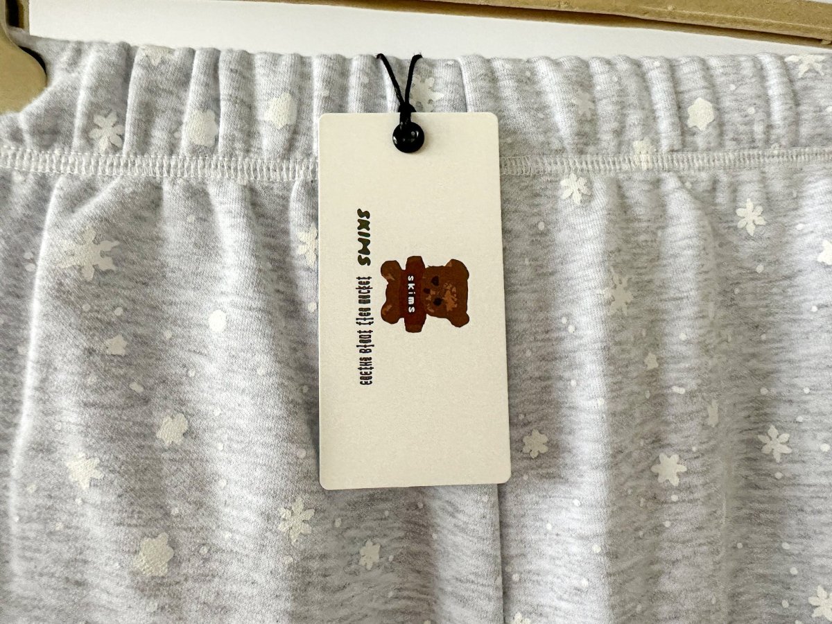 SKIMS x Cactus Plant Flea Market Logo Grey Fleece Drawstring Sweatpants - Imagen 9