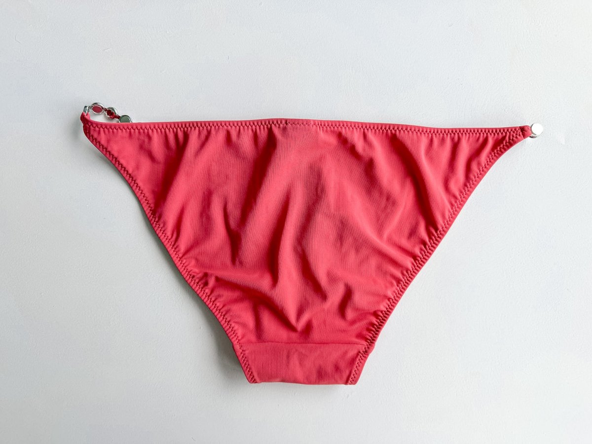 Pain De Sucre Blush Pink Chain Sides Bikini Bottom in Ciron - Imagen 9