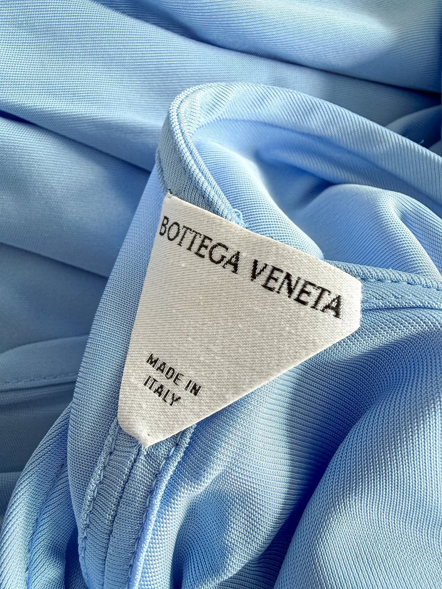 Bottega Veneta Light Blue Cut-out Back Ring Detail Jersey Dress - Imagen 6