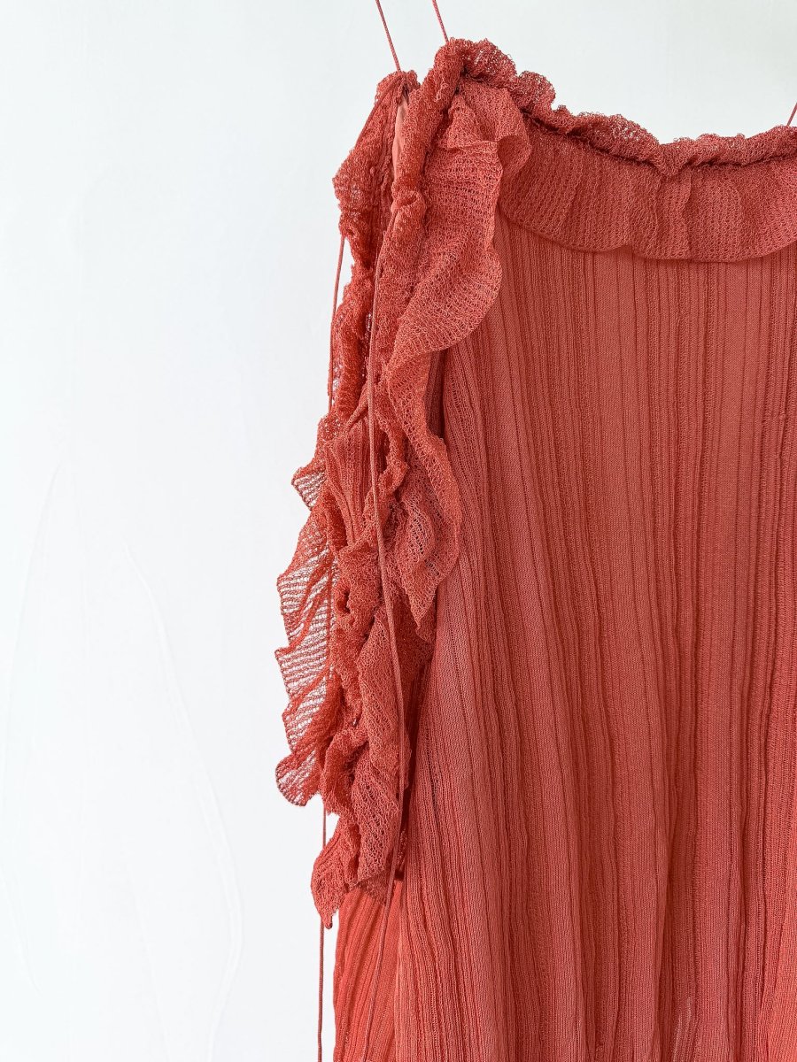 Valentino Plisse Cold Shoulder Frilly Dress - Imagen 3