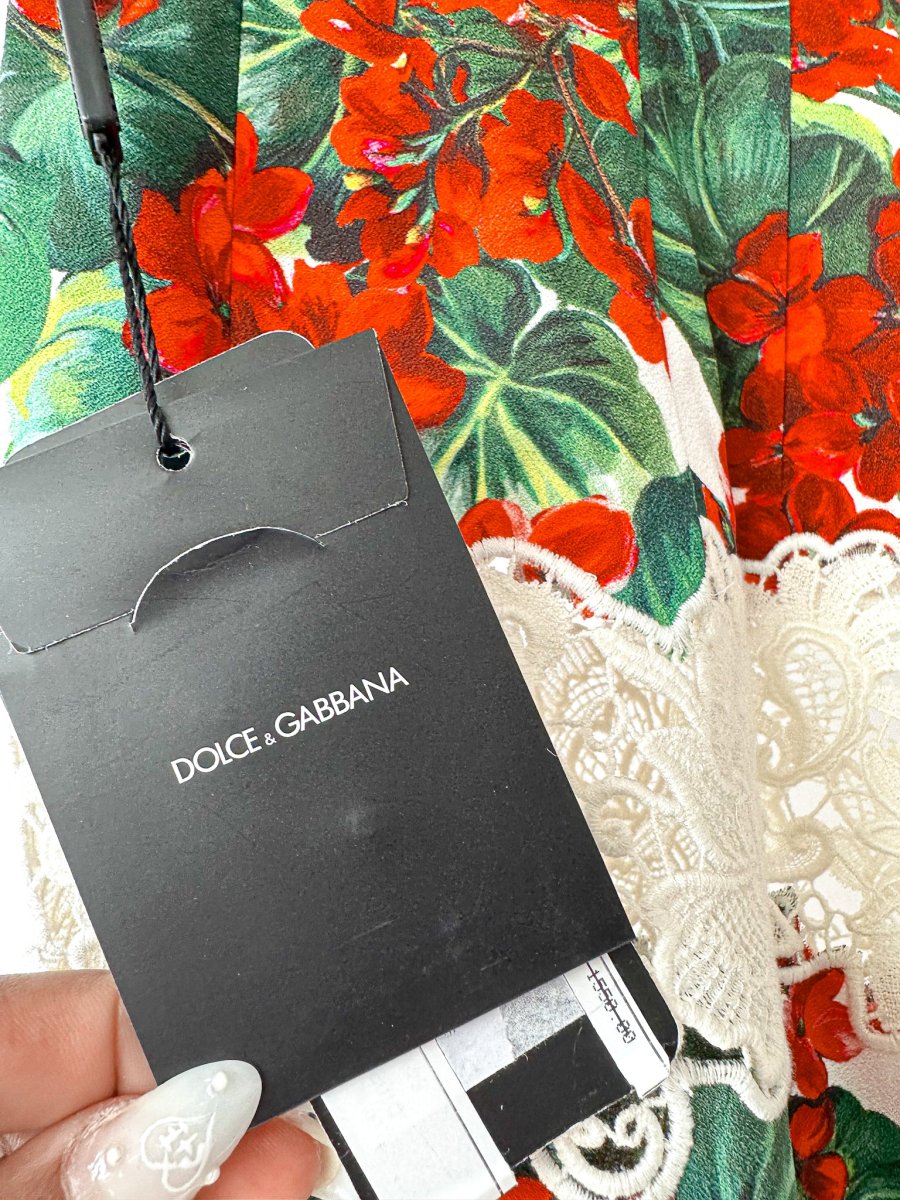 Dolce And Gabbana Red Floral Guipure Portofino Lace Panel Skirt - Imagen 4
