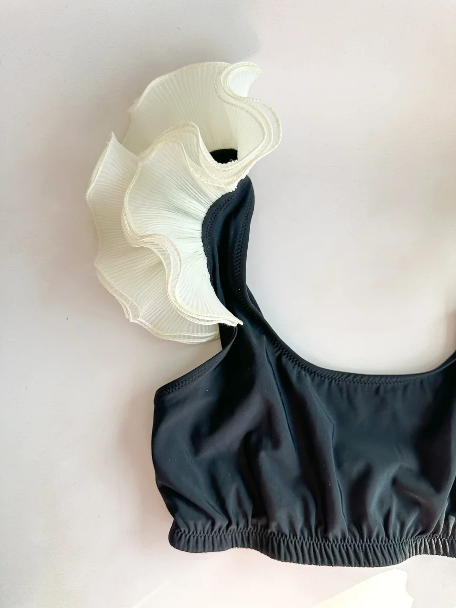Sleeper Black Ariel Ruffle Trim Bikini Top - Imagen 7