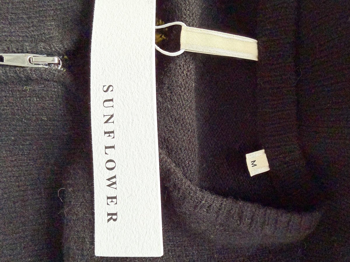 Sunflower Black Movie Merino Wool Zip Cardigan - Imagen 6