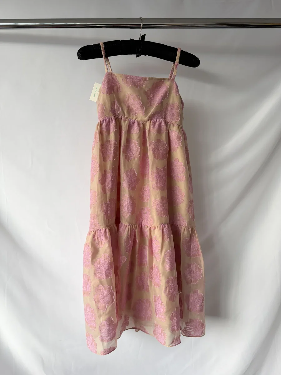 Baum Und Pferdgarten Aviana Big Pink Flower Midi Dress - Imagen 4