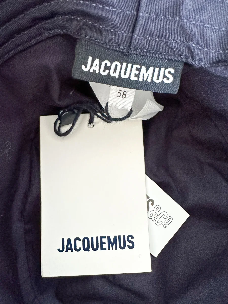 Jacquemus Le Bob Ovalie Shell Navy Bucket Hat - Imagen 8