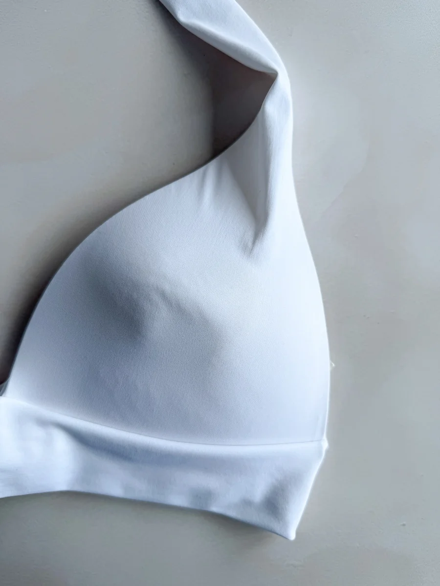 Pain De Sucre Bikini Top in Diva White - Imagen 3