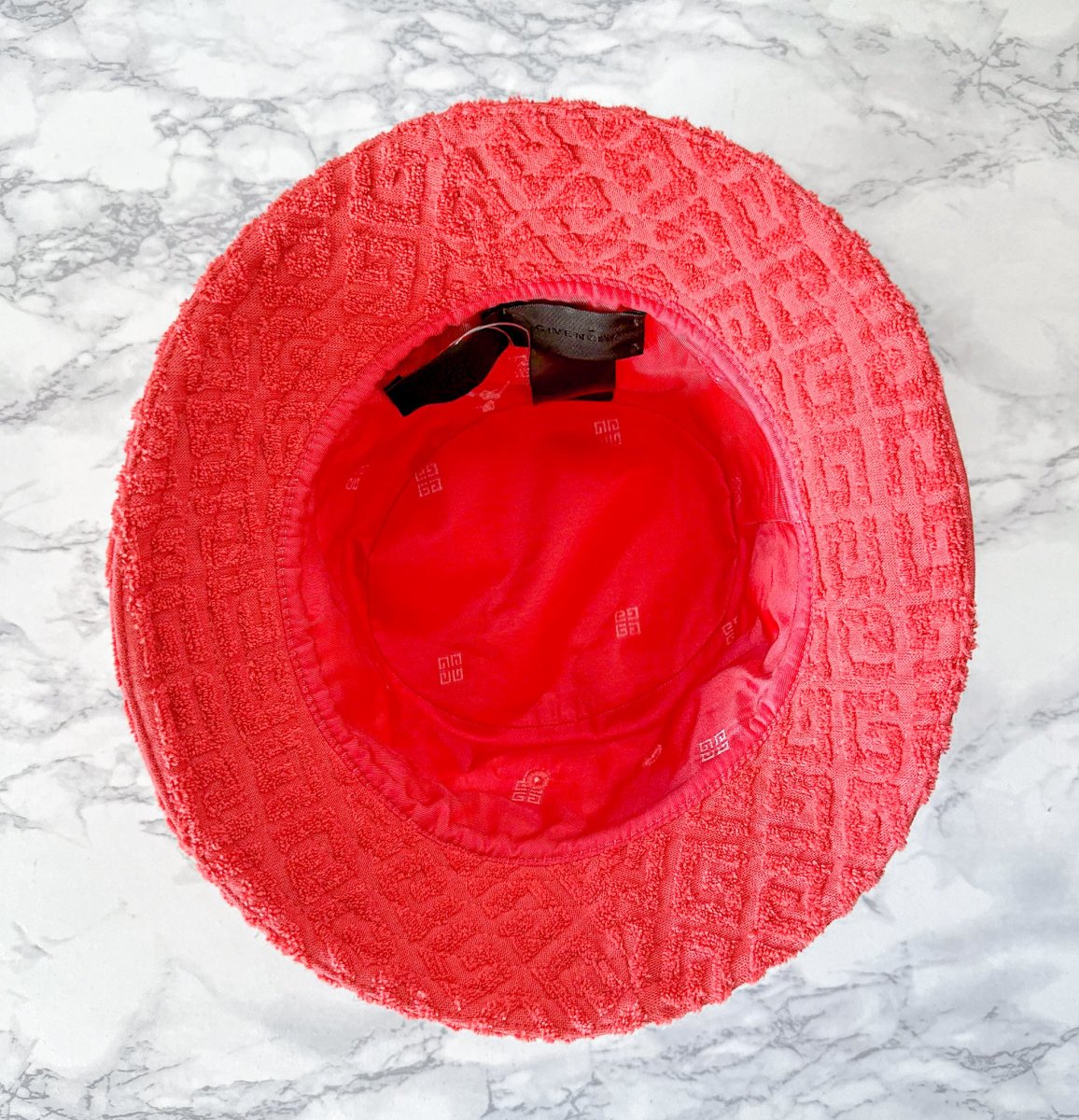 Givenchy 4G Logo Terry Cloth Coral Bucket Hat - Imagen 6