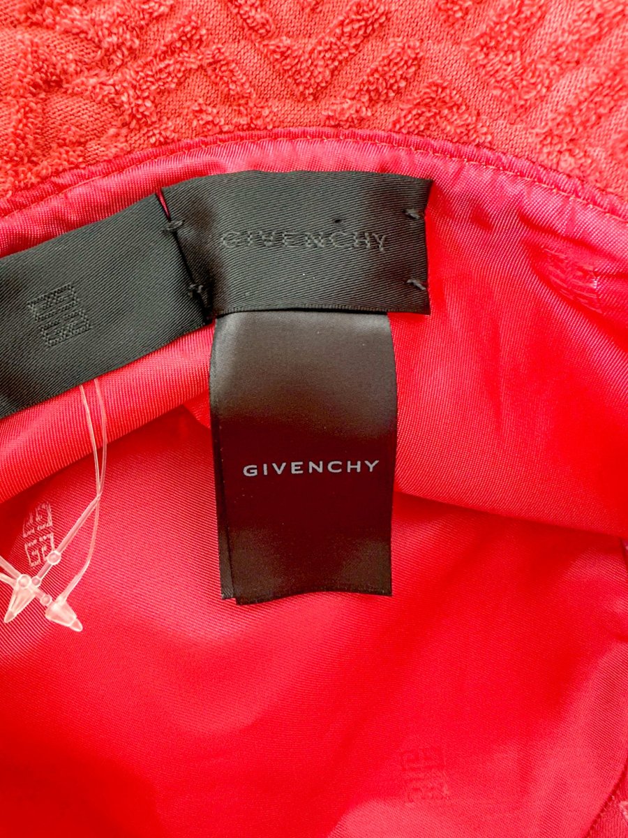 Givenchy 4G Logo Terry Cloth Coral Bucket Hat - Imagen 8