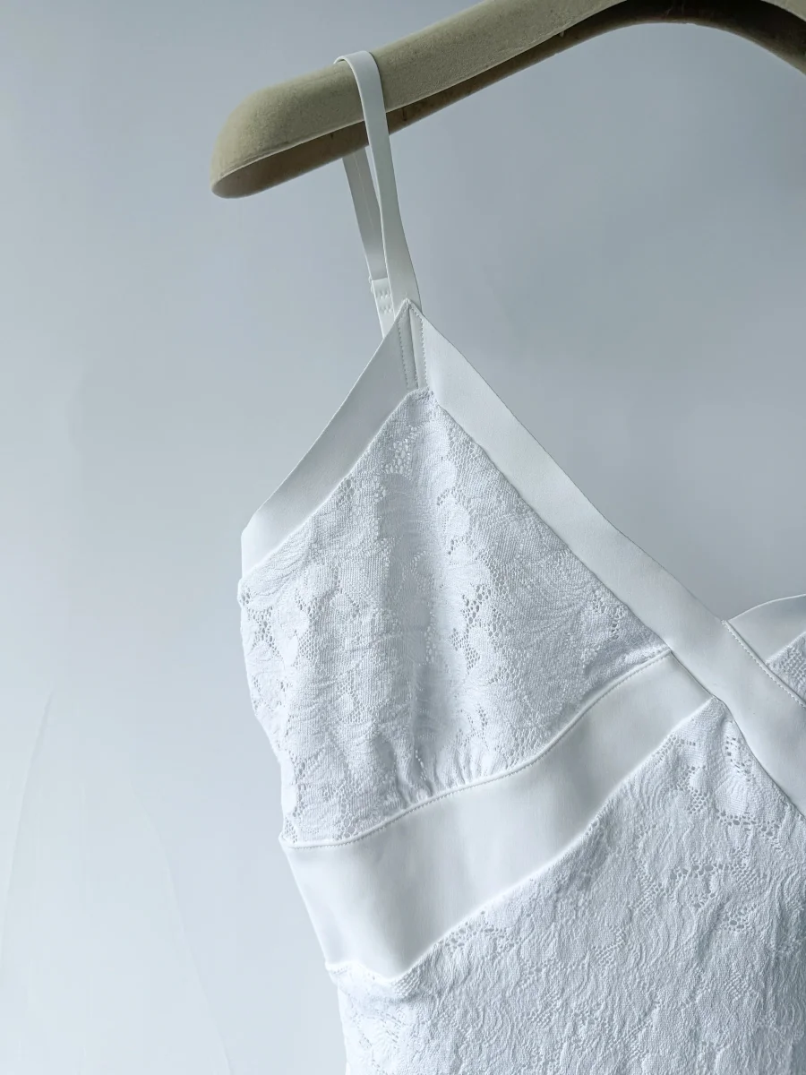 Pain De Sucre White Lace Camisole Thong Bodysuit Top in Alona - Imagen 9