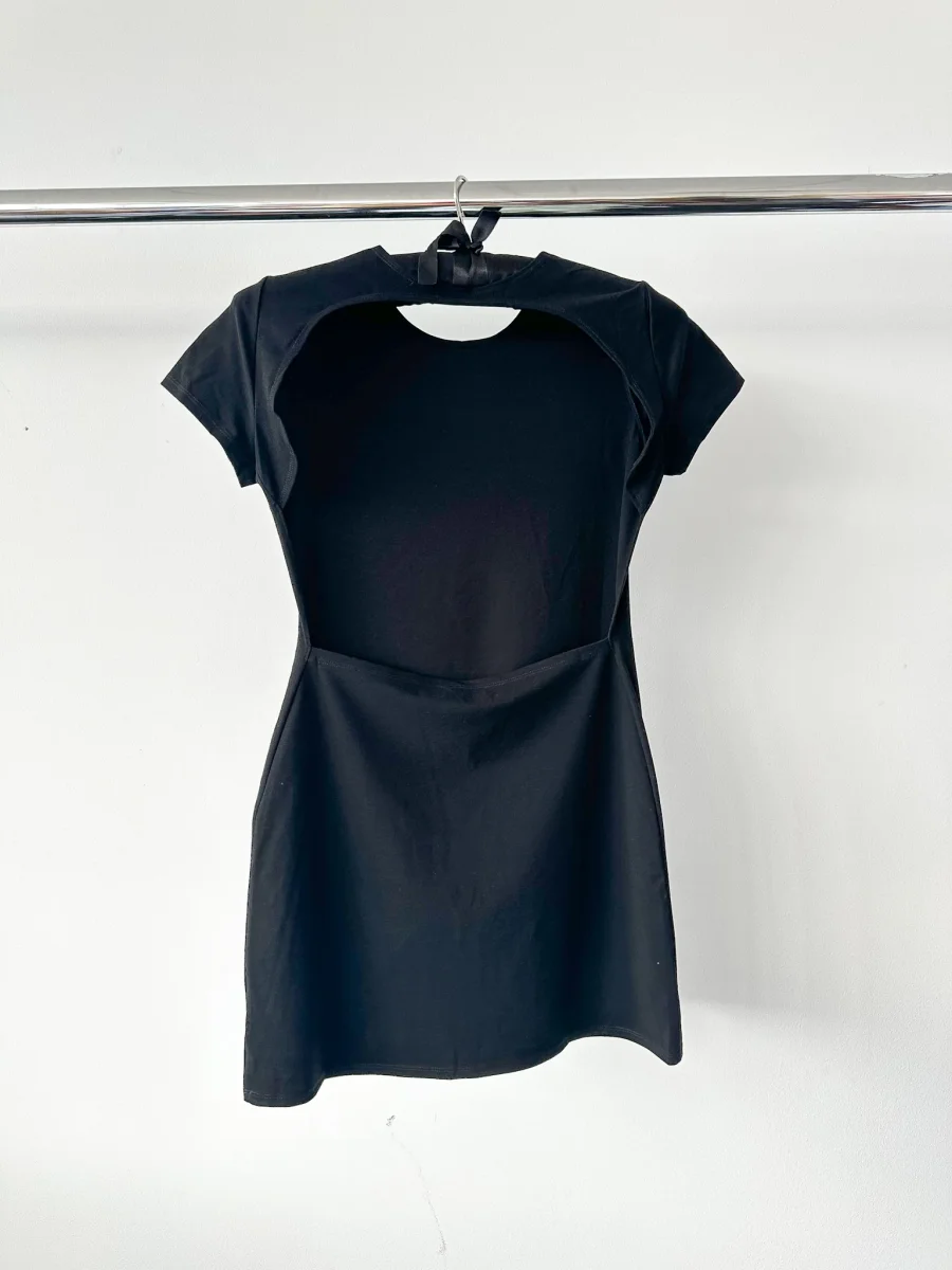 Reformation x Laura Harrier Christy Black Open Back Mini Dress - Imagen 9