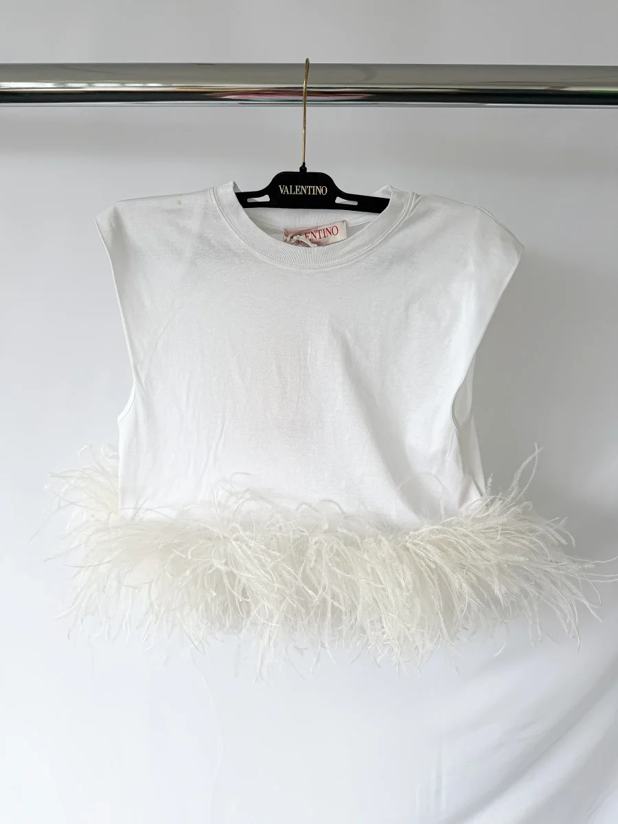 Valentino Garavani White Feather Trim Crop Top - Imagen 3