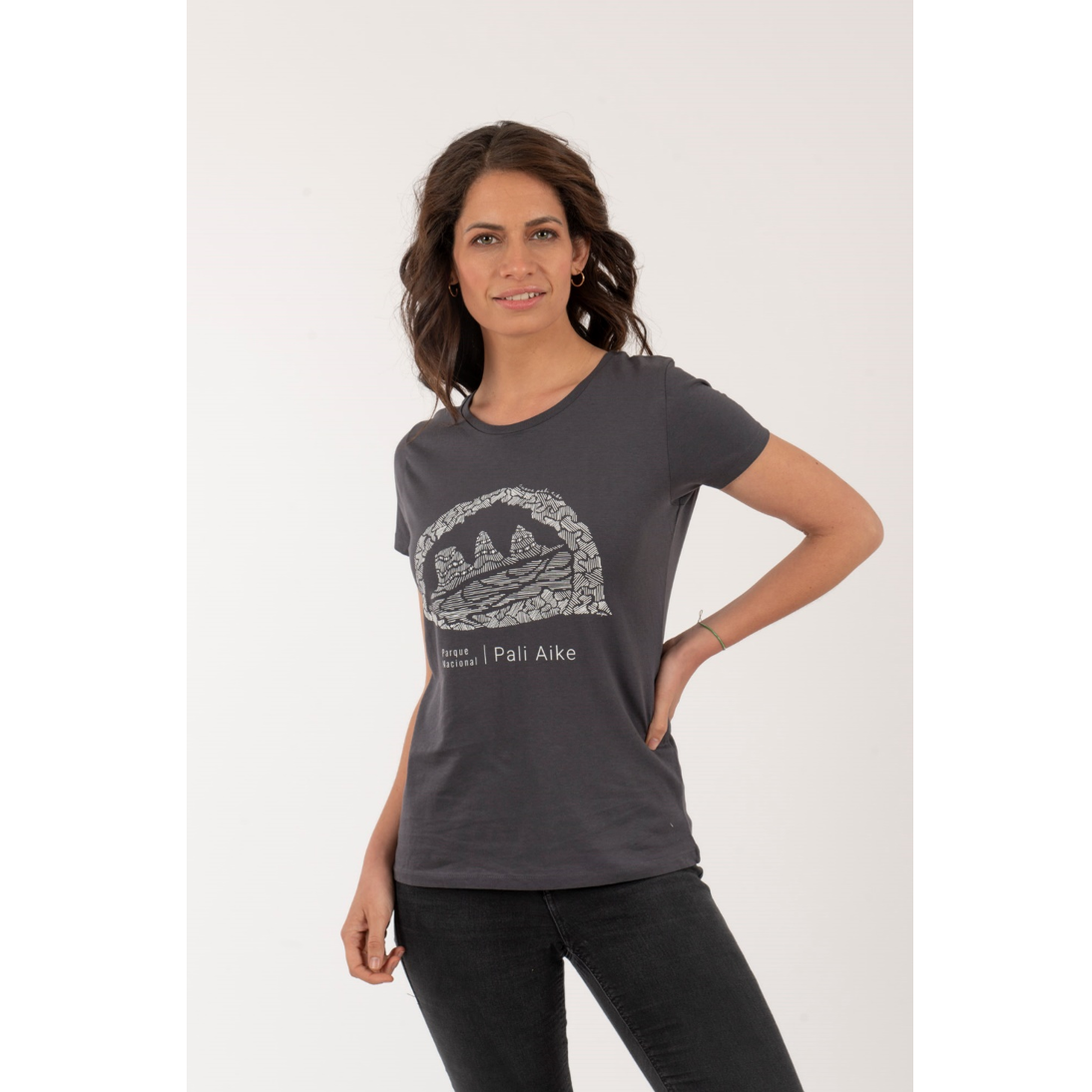 Polera Pali Aike Mujer – Gris - Imagen 3