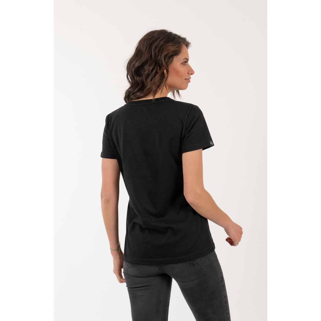 Polera Mujer Baquedano Negra - Imagen 6