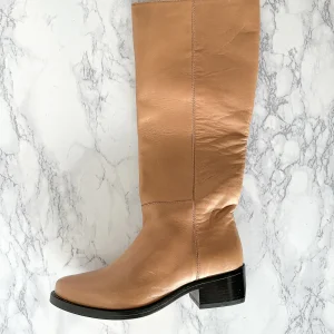 LEGRES Blush Leather Boots
