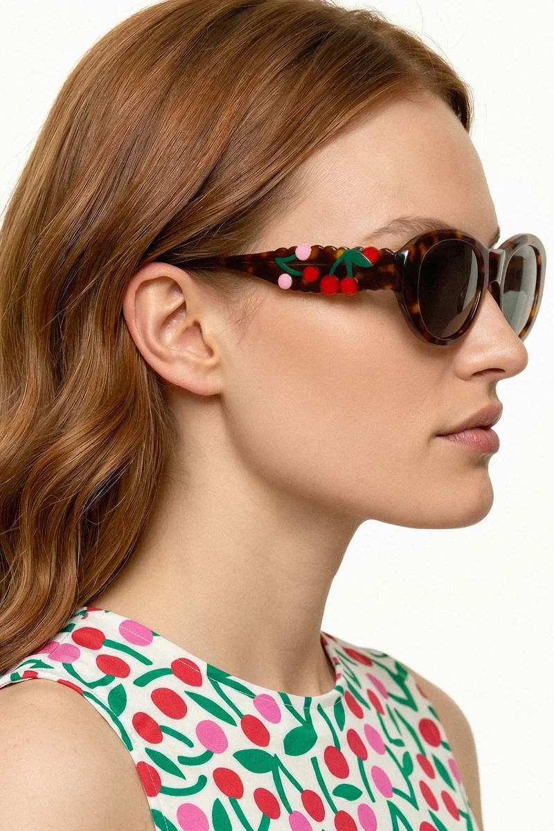Gafas de sol marrones con estampado Guinda - Imagen 3