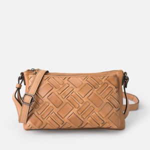 Bolso bandolera frente trenzado claro