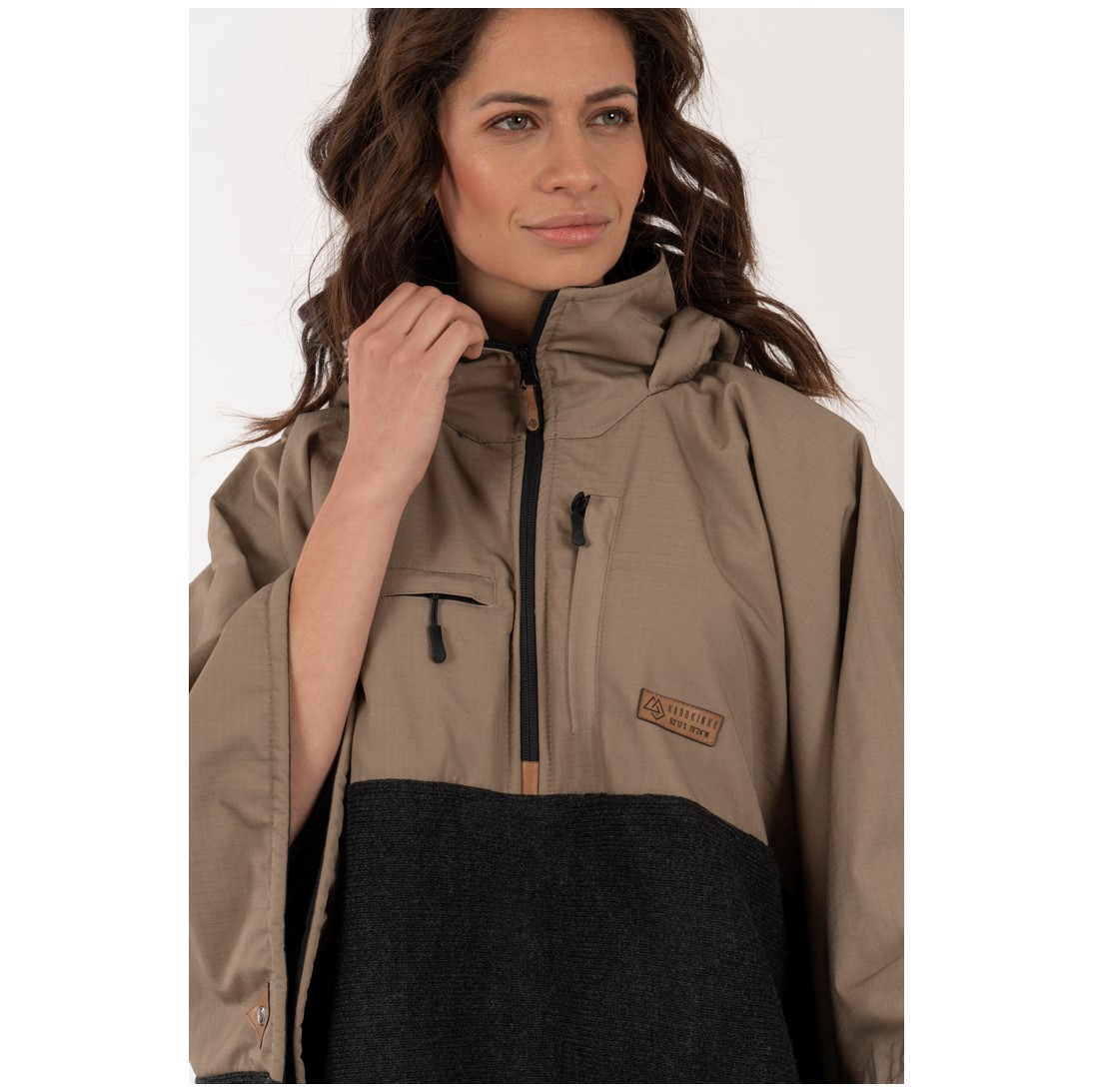 Poncho Taita Unisex Beige/Marengo - Imagen 7