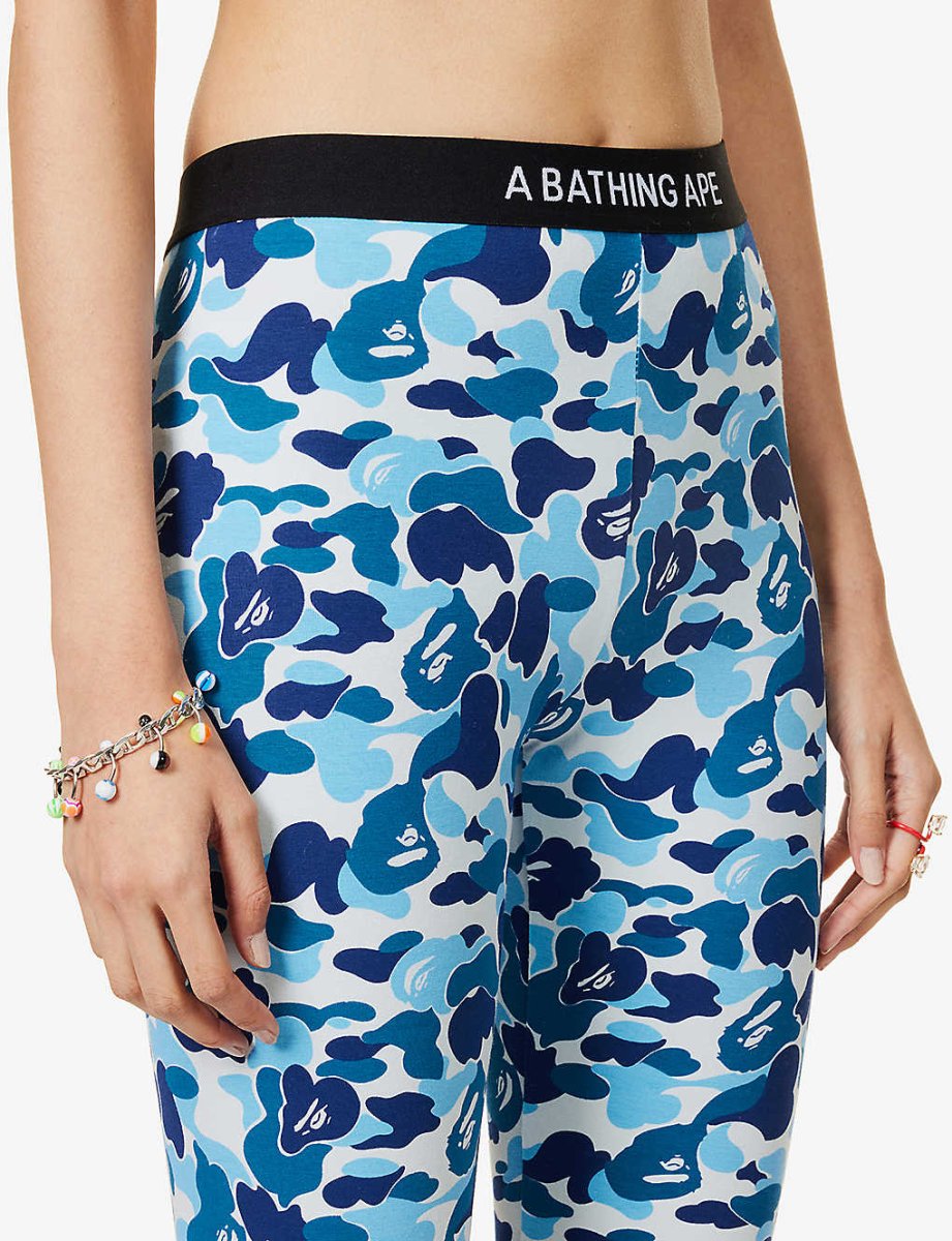 A BATHING APE ABC Blue Camo Shorts - Imagen 3