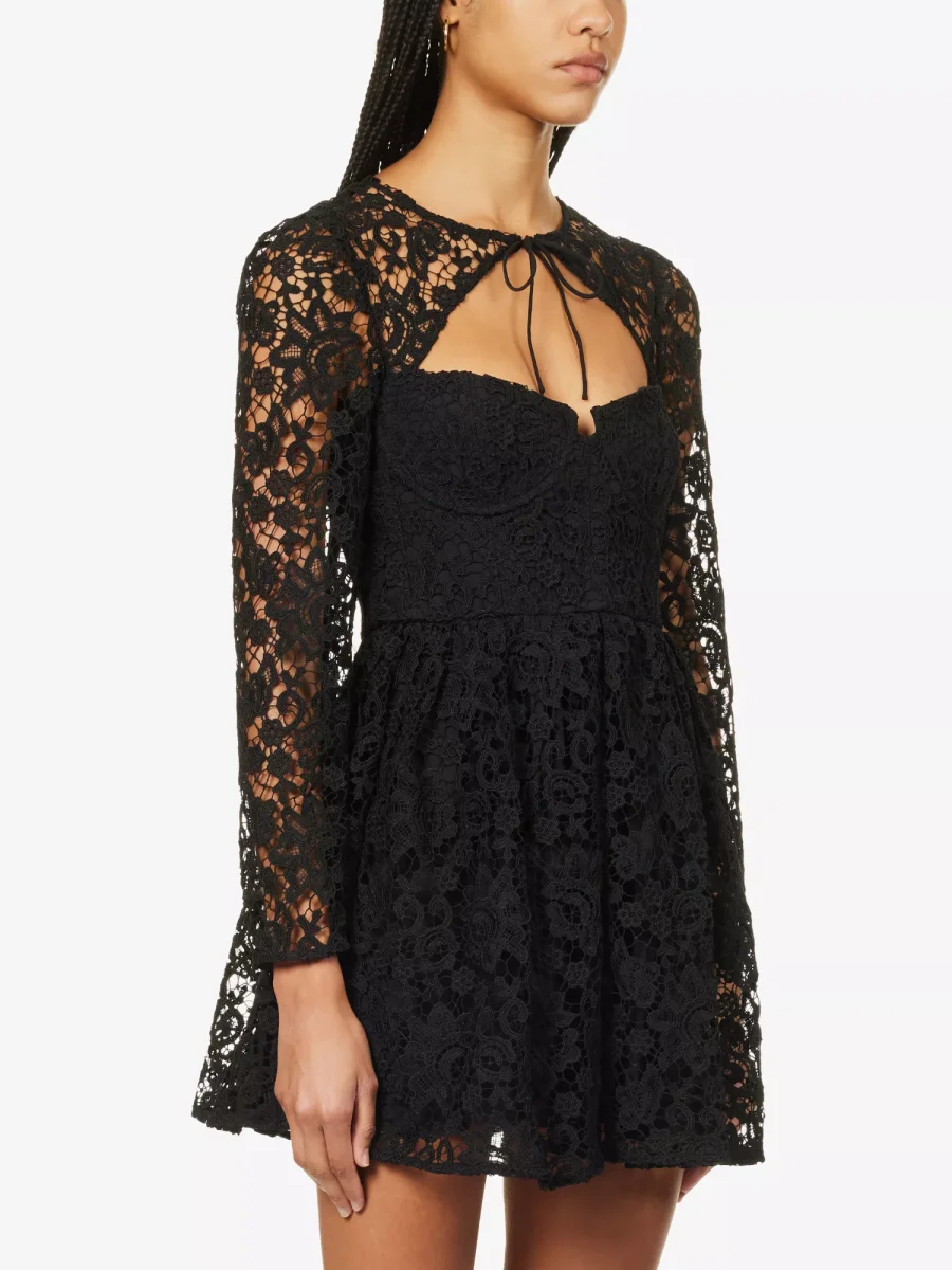 SELF-PORTRAIT Cut-out Flared-Hem Lace Mini Dark Romantic Dress - Imagen 3