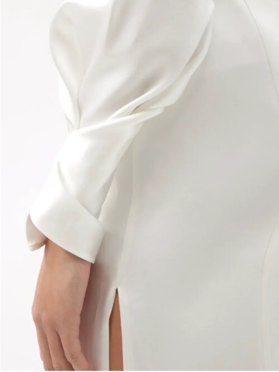 Galvan Bridal White Valencia Off Shoulder Silk Satin Wedding Dress - Imagen 9