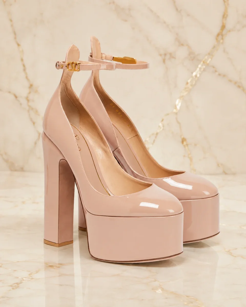Valentino Garavani Tan-go 155 patent-leather platform pumps - Imagen 4