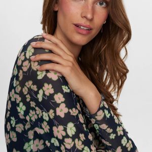 Vestido tul azul marino con flores