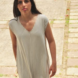 Vestido largo con rayas
