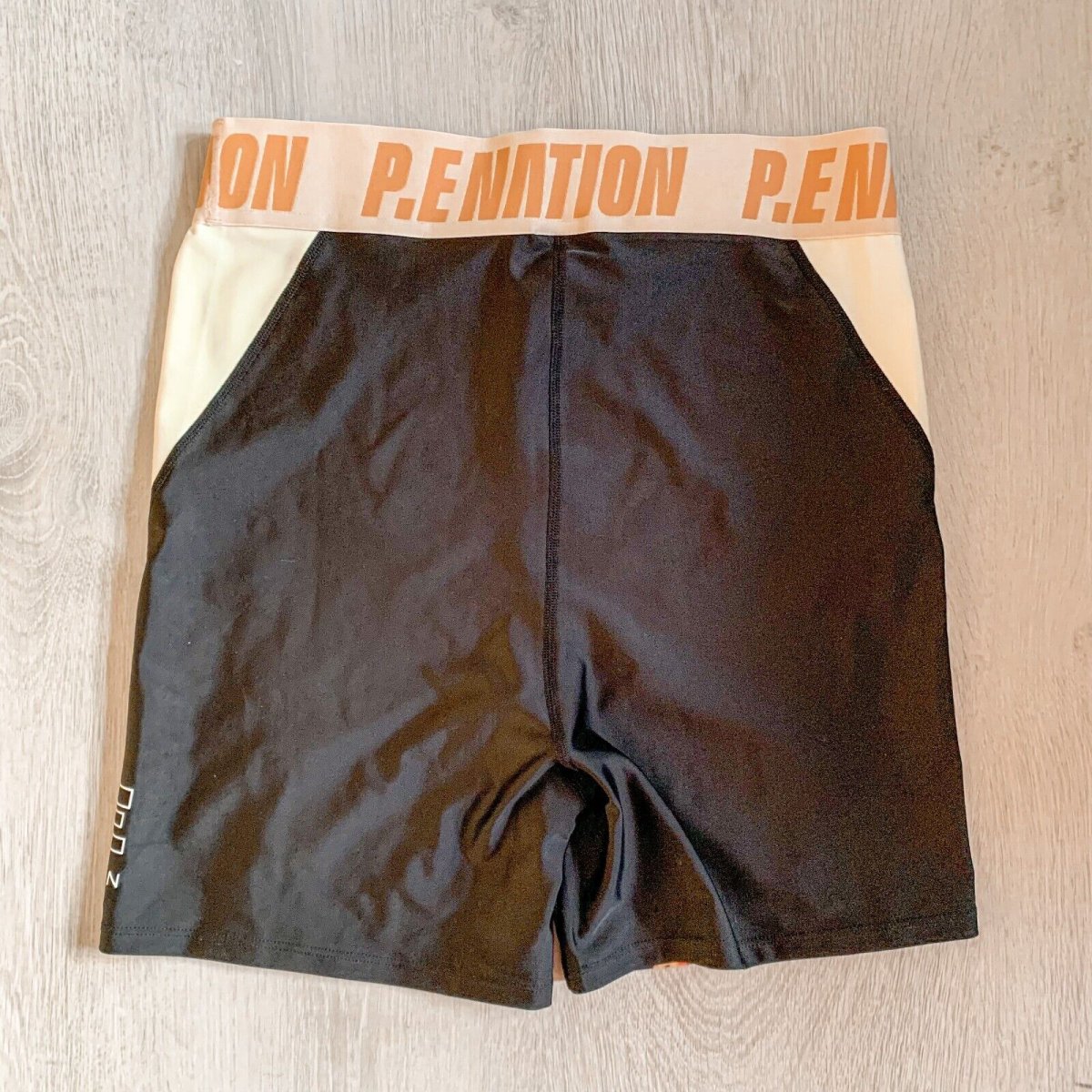 P.E NATION Leopard Print Biker Shorts - Imagen 5