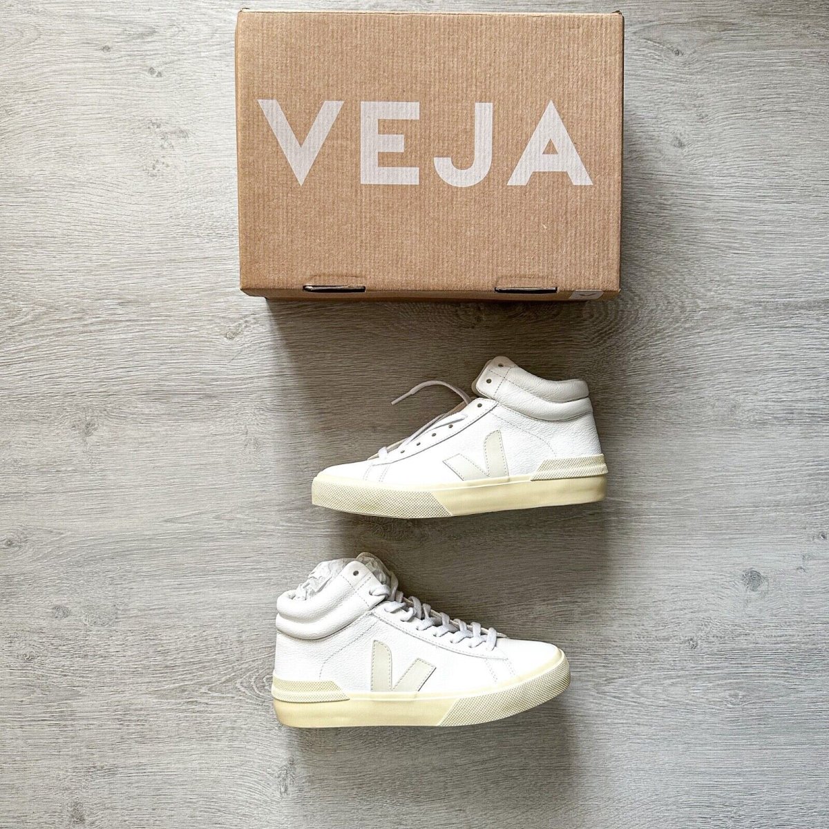 VEJA Minotaur White Leather High Top Trainers