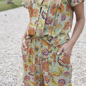 Pantalón cargo estampado