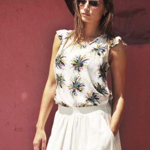 Blusa estampada sin mangas