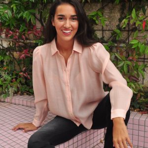 Blusa semitransparente rosa