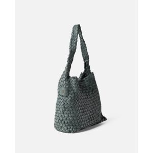 Bolso de piel trenzada en verde oscuro