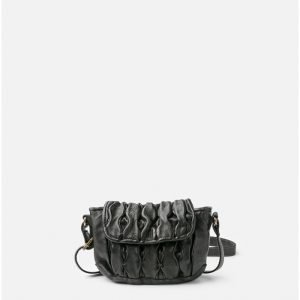 Bolso bandolera de piel con pliegues negro