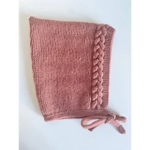 Capota de punto gnomo trenza