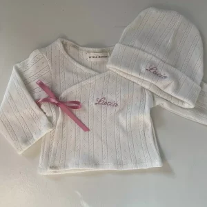 Conjunto jubón y gorrito