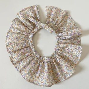 Cuello flores Mariana