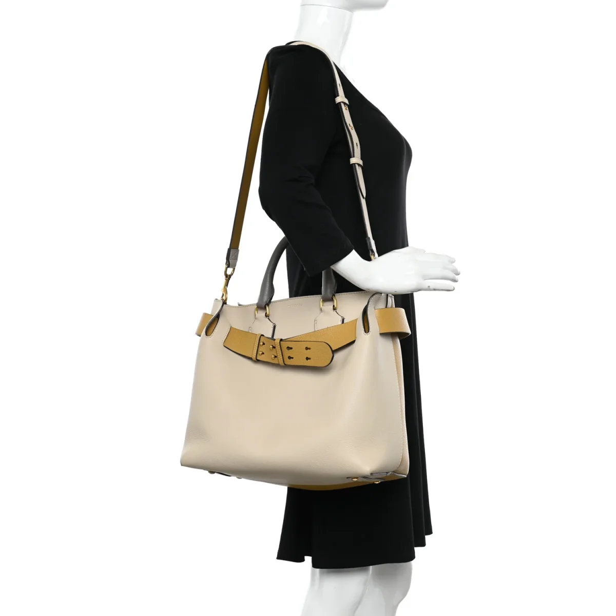 Burberry The Medium Belt Bag Grainy Leather Belt Yellow - Imagen 4