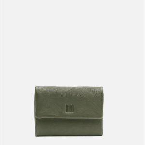 Billetero de piel verde