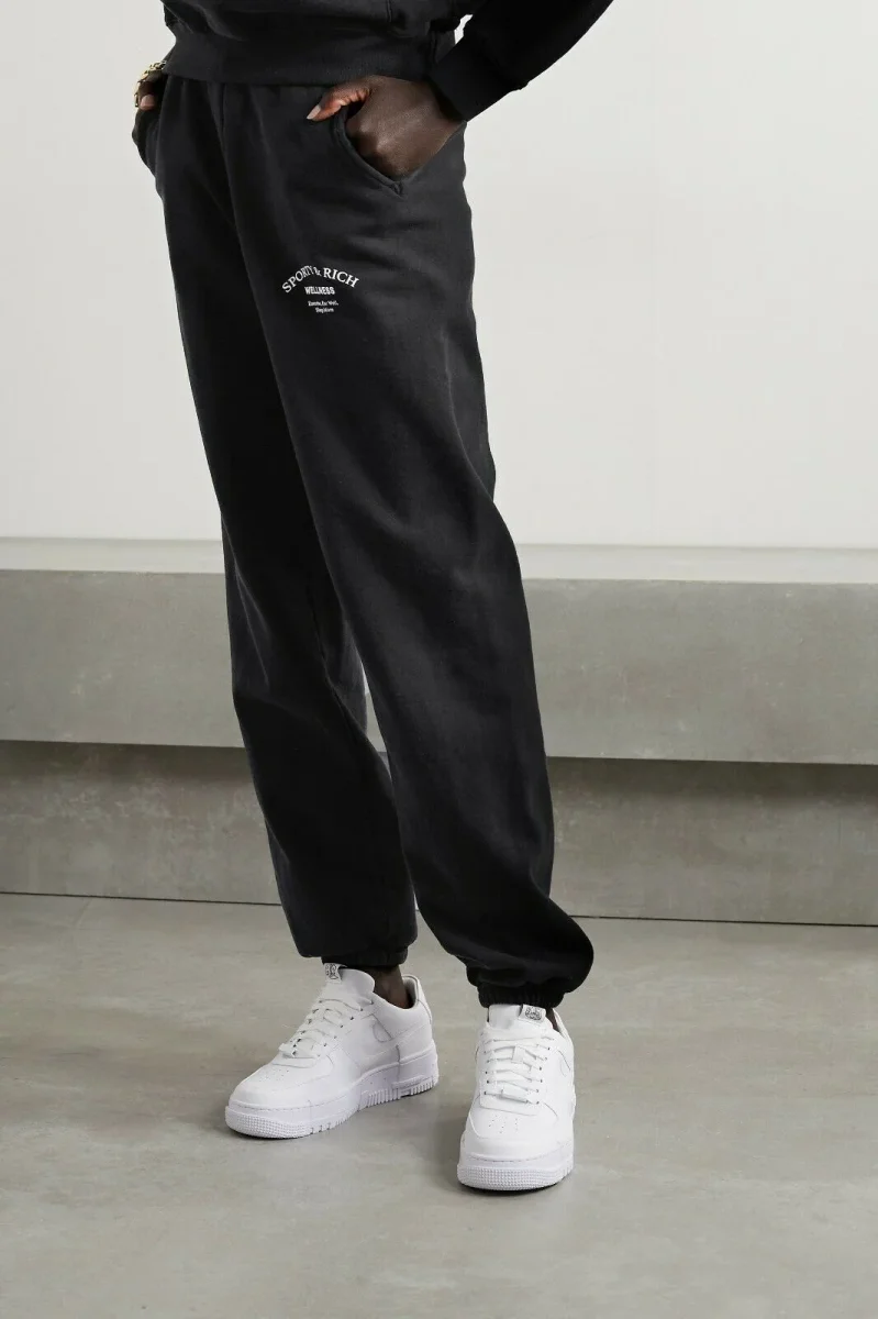 SPORTY & RICH Wellness Studio Black Joggers Track Bottoms - Imagen 3