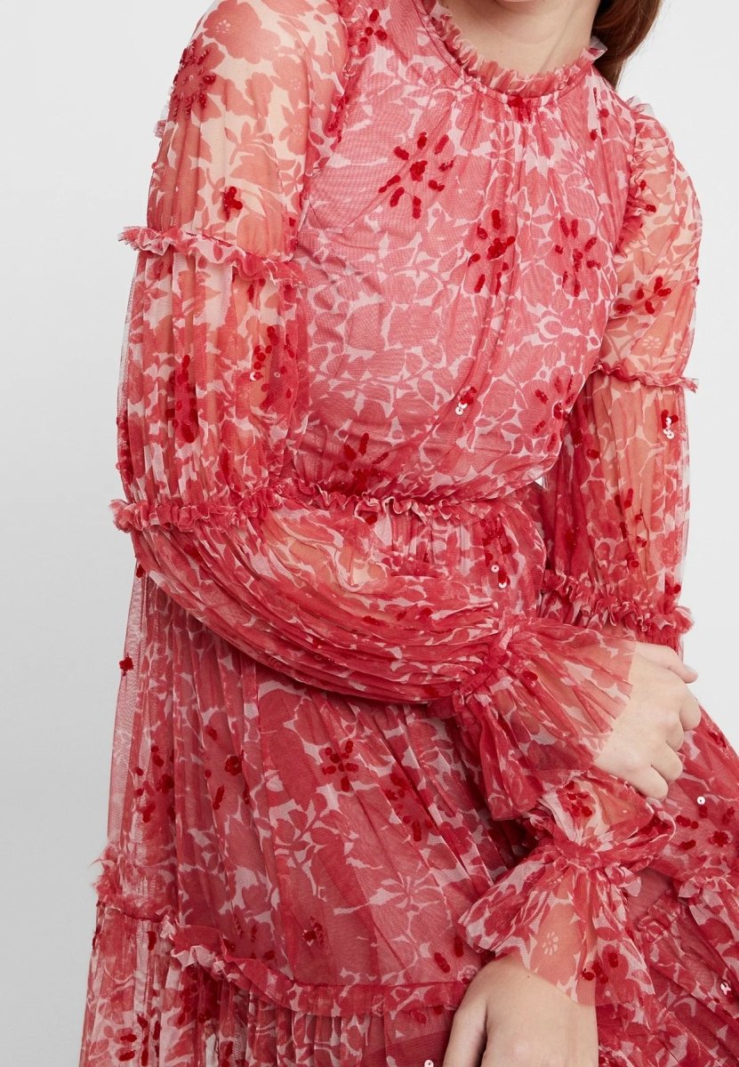 Needle & Thread Red Anya Cherry Flora Long Sleeve Dress - Imagen 7