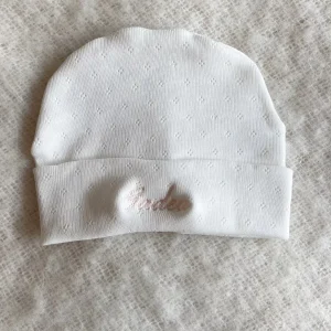 Gorro recién calado trébol