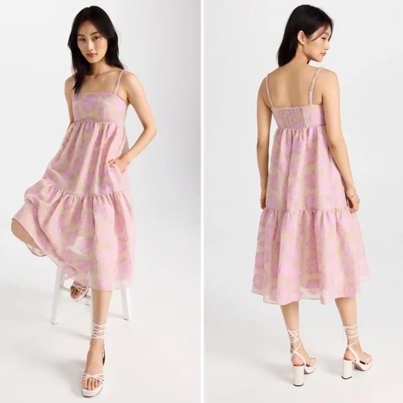 Baum Und Pferdgarten Aviana Big Pink Flower Midi Dress - Imagen 9