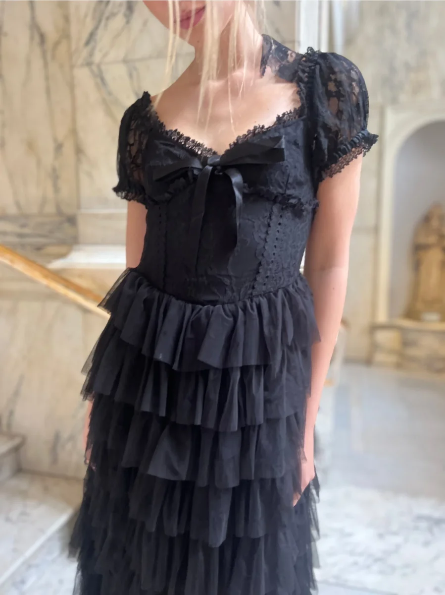 Amy Jane London Black Lace Sweetheart Neck Coquette Sofia Maxi Tulle Dress - Imagen 3