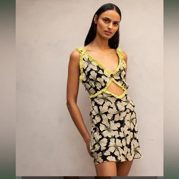 De La Vali Floral Chiffon Ruffle Cut-Out Olive Green Art Deco Mini Dress - Imagen 5
