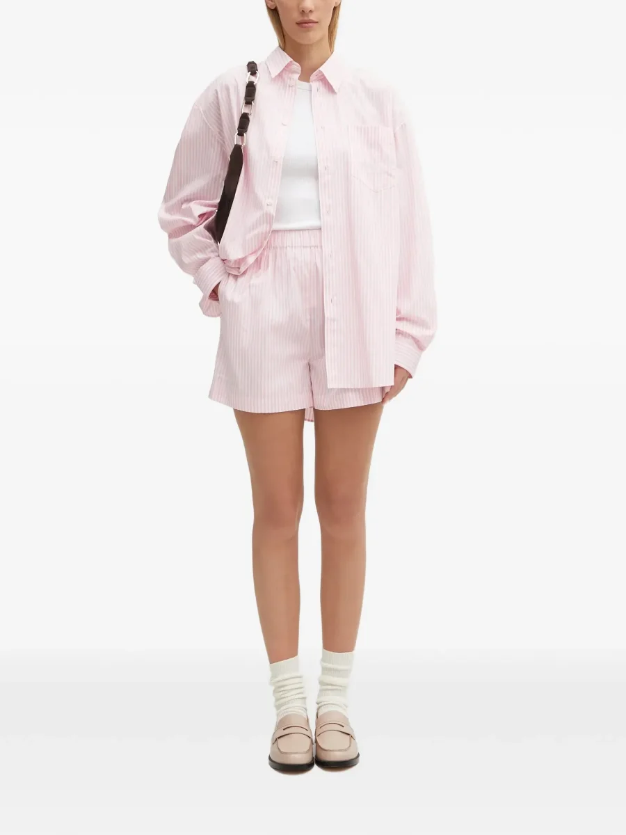 Sporty & Rich x Hotel Eden Roc Pink Striped Cotton Poplin Embroidered Boxer Style Shorts - Imagen 4