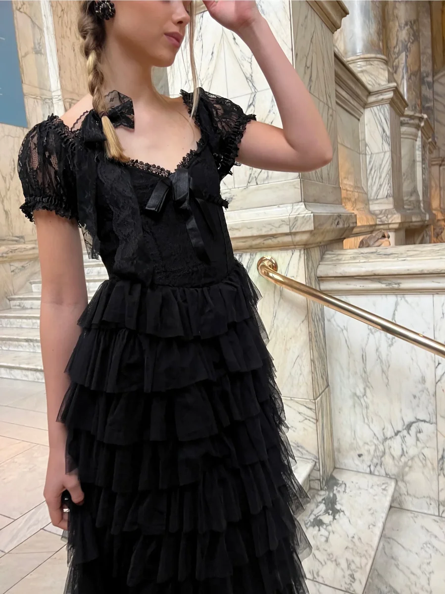 Amy Jane London Black Lace Sweetheart Neck Coquette Sofia Maxi Tulle Dress - Imagen 4