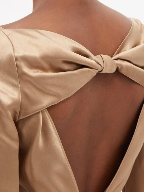 Gabriela Hearst Peyton Plunge Back Silk Satin Camel Brown Dress - Imagen 4