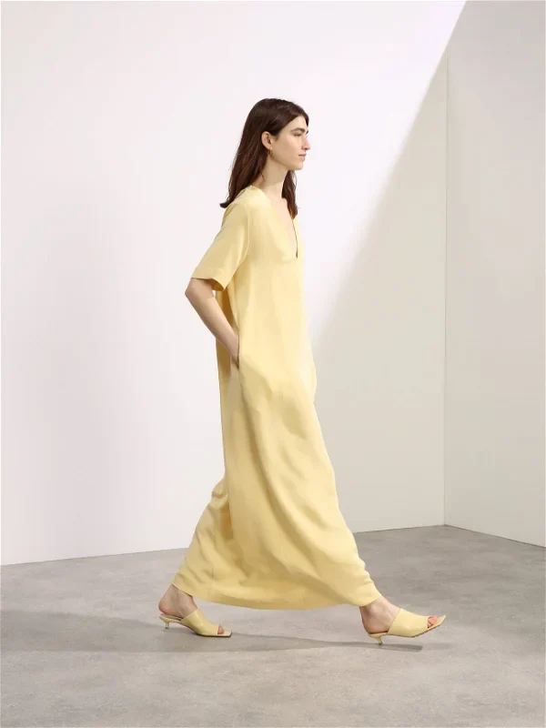 RAEY Yellow Low V-Neck Silk T-Shirt Maxi Dress - Imagen 3